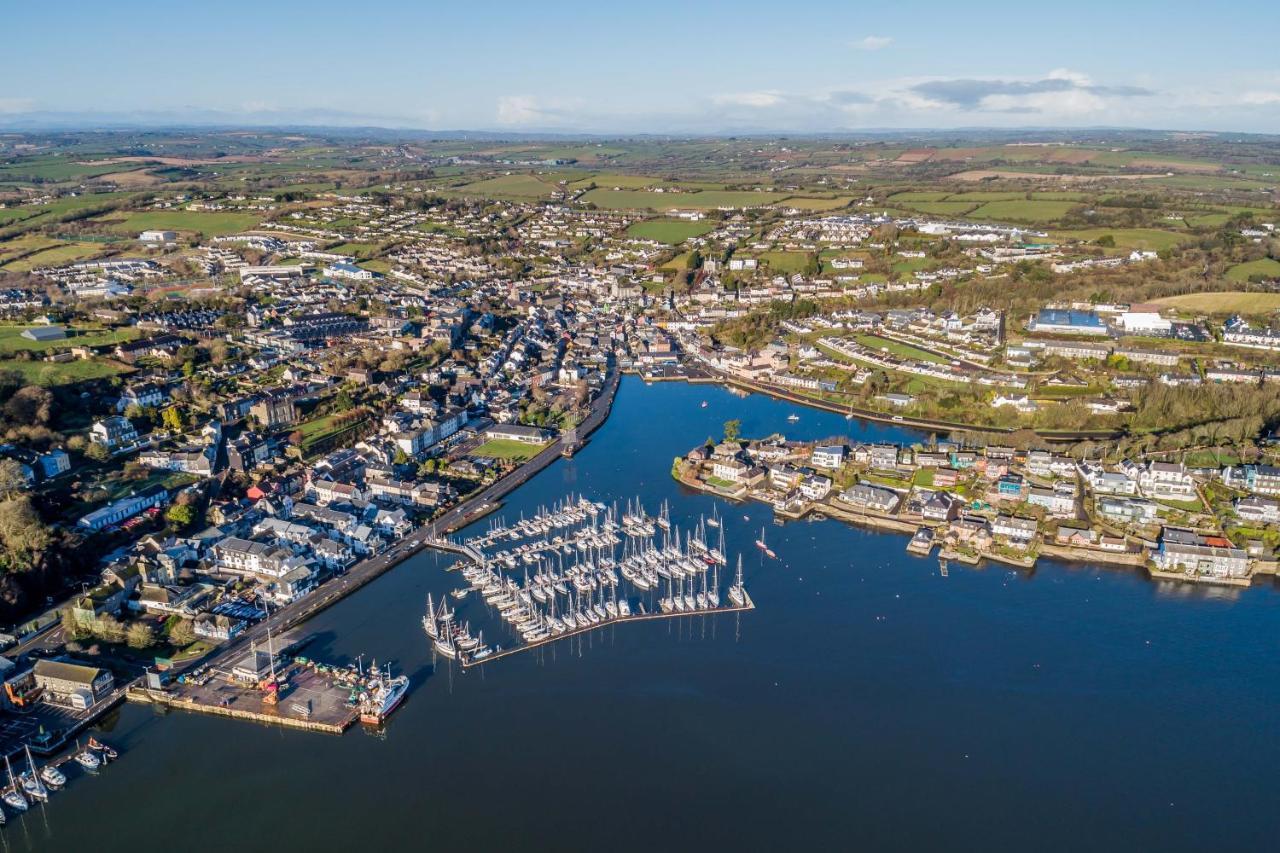 Ocean View,Kinsale, Hosted By Exquisite Holiday Homes, Sleeps 22 Dış mekan fotoğraf